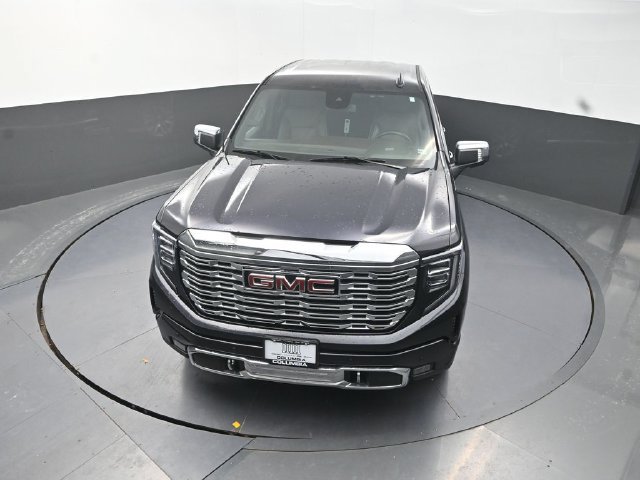 Used 2023 GMC Sierra 1500 Denali AWD/4WD image 12