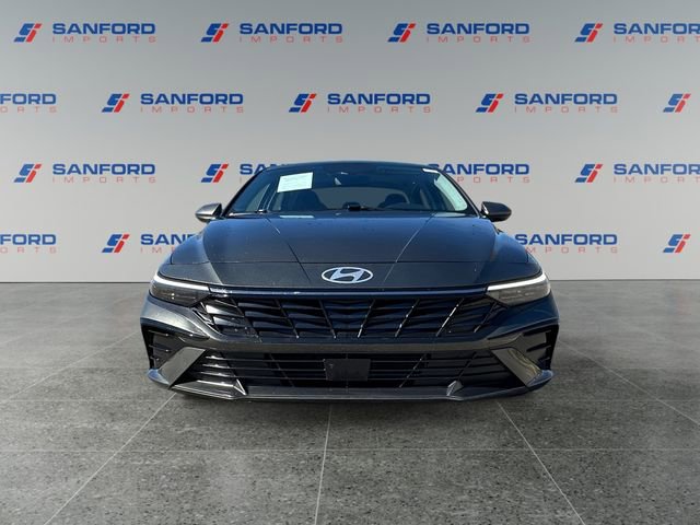 Used 2024 Hyundai Elantra SEL w/ Convenience Package image 8