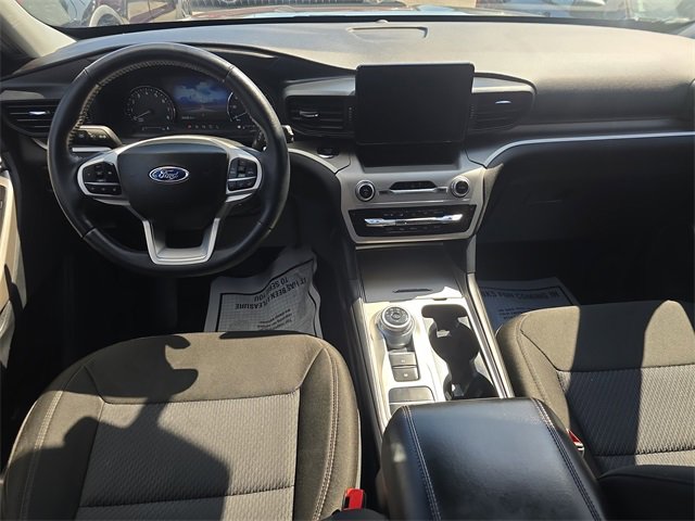 Used 2022 Ford Explorer XLT image 14