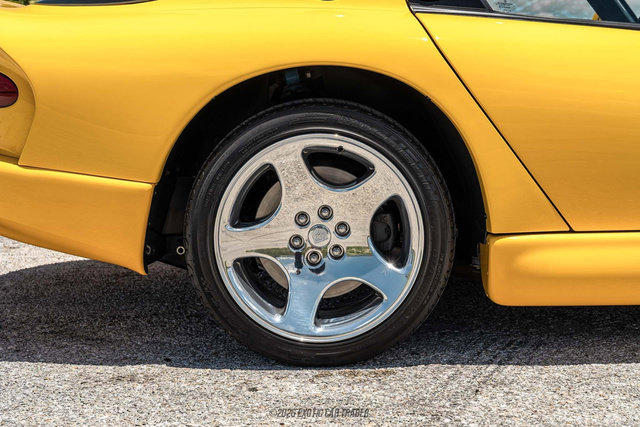 Used 2001 Dodge Viper GTS RWD image 55