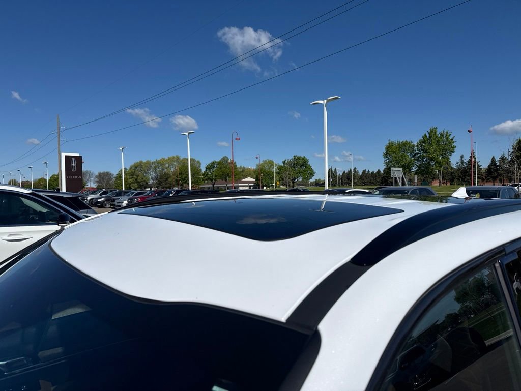 Used 2022 Kia Telluride SX w/ SX Prestige Package AWD/4WD image 6