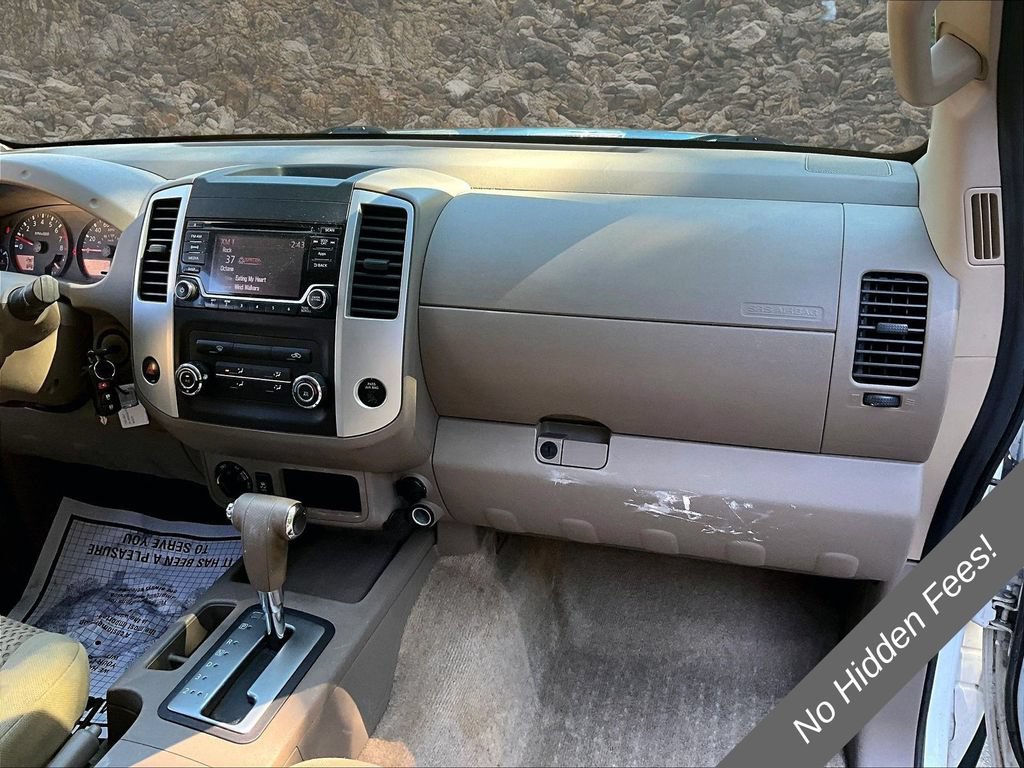 Used 2016 Nissan Frontier SV AWD/4WD image 14
