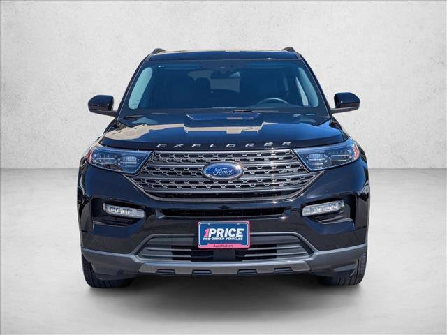 Certified 2023 Ford Explorer XLT w/ Equipment Group 202A AWD/4WD image 2