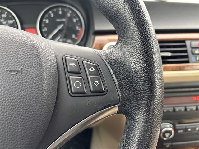 Used 2008 BMW 335i Convertible image 20