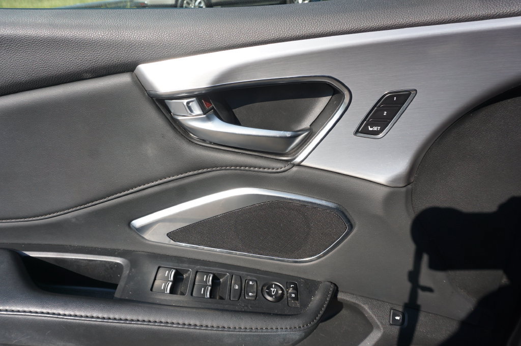 Used 2020 Acura RDX FWD image 3