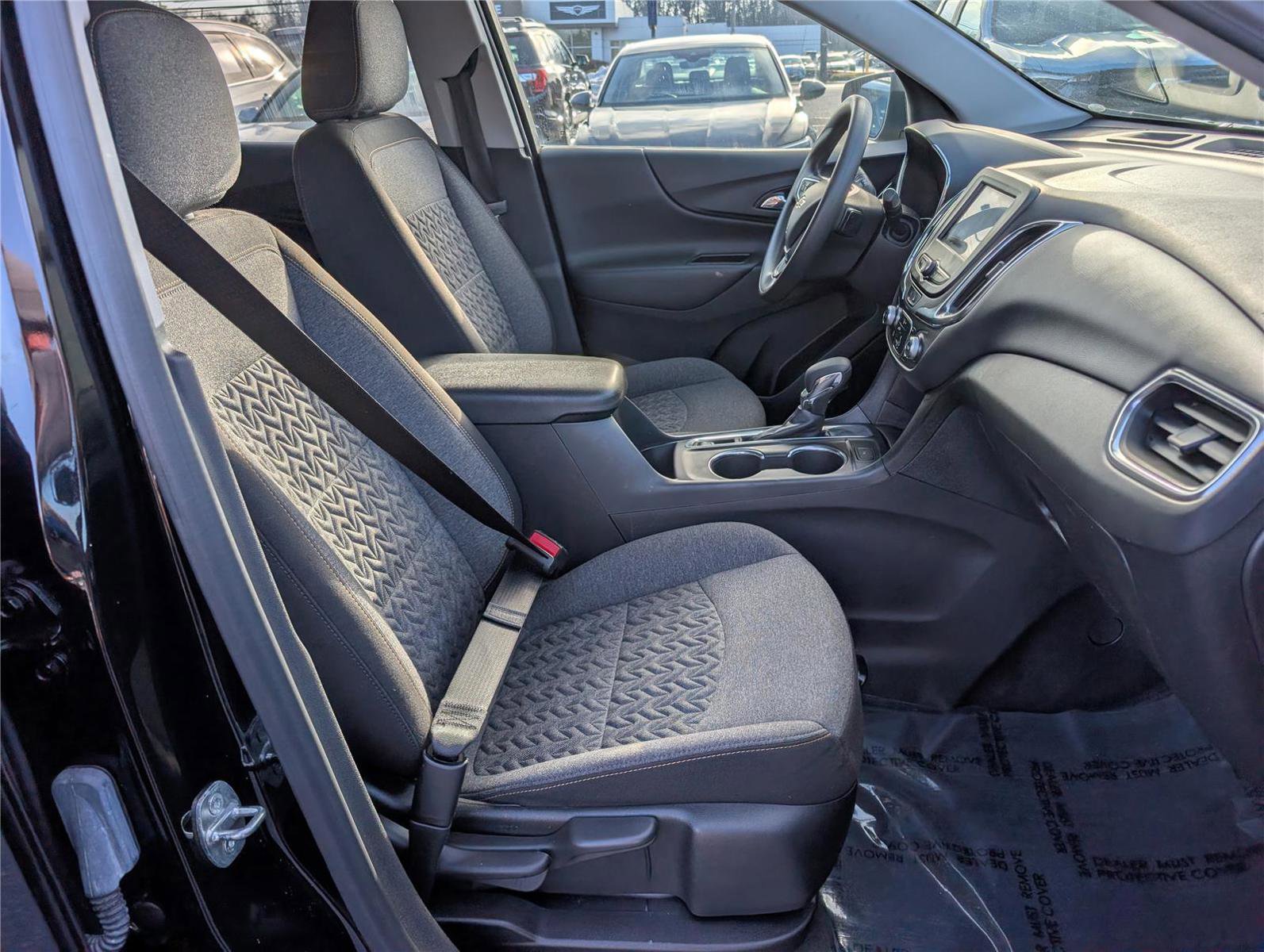 Used 2024 Chevrolet Equinox LT image 10