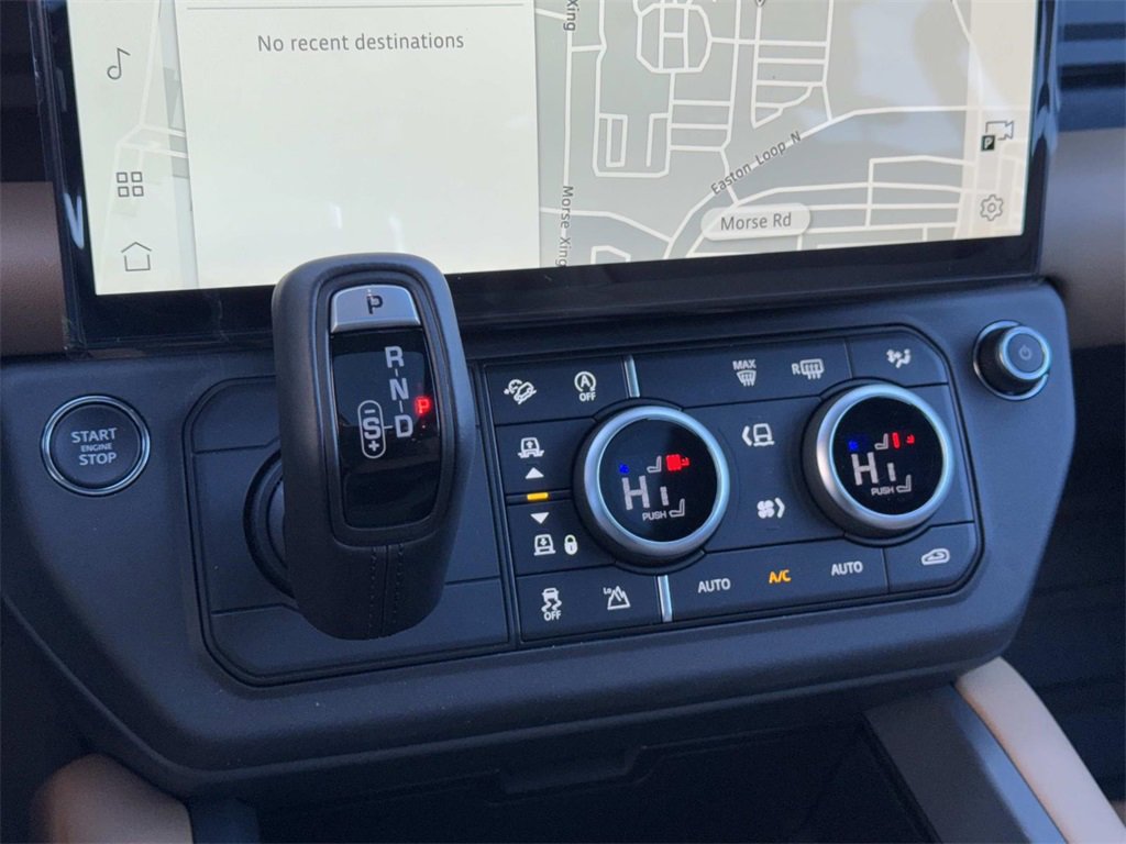 New 2026 Land Rover Defender 110 X-Dynamic SE image 24