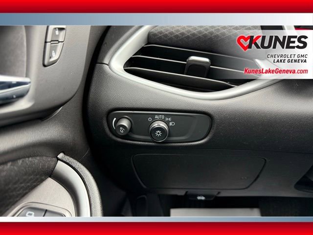 Used 2023 Chevrolet Malibu LT w/ Sport Edition image 42