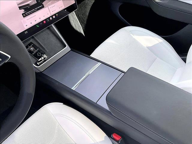 Used 2026 Tesla Model Y AWD image 14