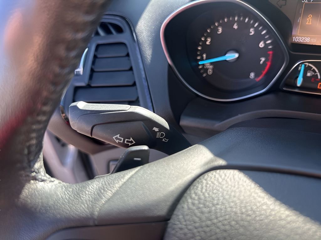 Used 2017 Ford Escape Titanium image 29