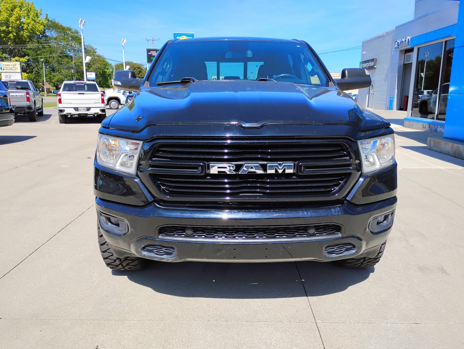 Used 2019 RAM 1500 Big Horn AWD/4WD image 2