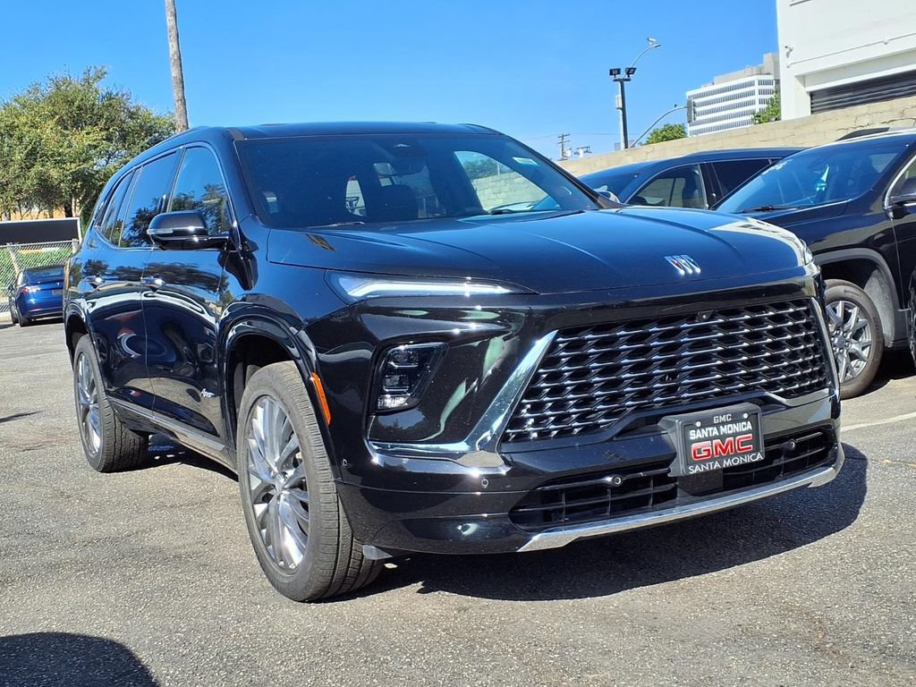 Certified 2025 Buick Enclave Avenir w/ Super Cruise Package AWD/4WD image 29