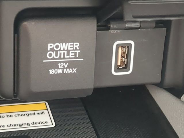 Used 2021 Honda Pilot Elite image 24