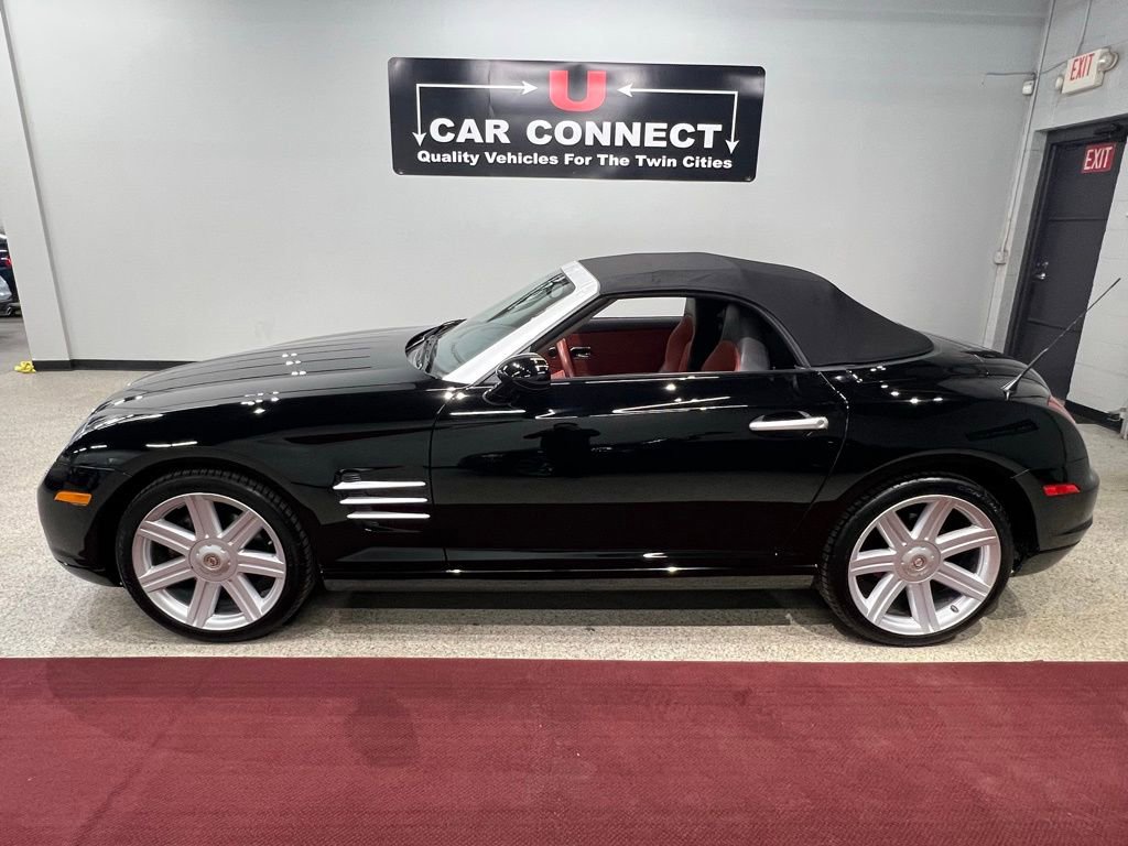 Used 2006 Chrysler Crossfire Limited image 56