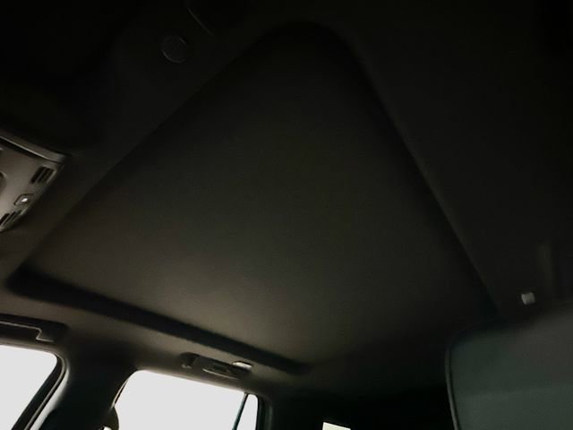 Used 2021 GMC Yukon Denali w/ Denali Premium Package image 24