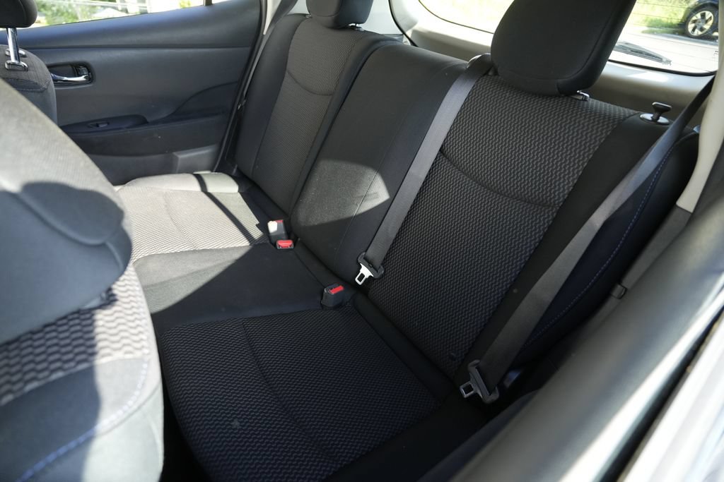 Used 2017 Nissan Leaf S w/ Charge Package FWD image 22