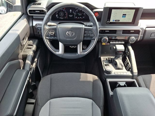 Used 2025 Toyota 4Runner TRD Sport AWD/4WD image 14