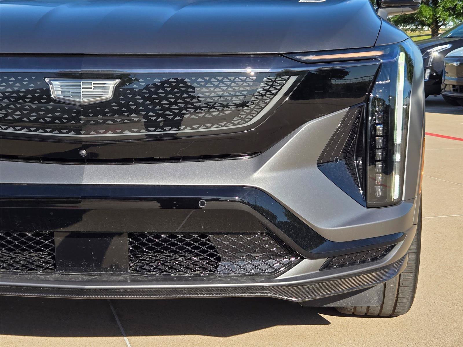 New 2026 Cadillac Optiq V w/ Magnus Launch Edition AWD/4WD image 6