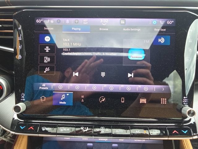 Certified 2025 Jeep Grand Wagoneer L Series III w/ Rear Seat Video Group 1 AWD/4WD image 20