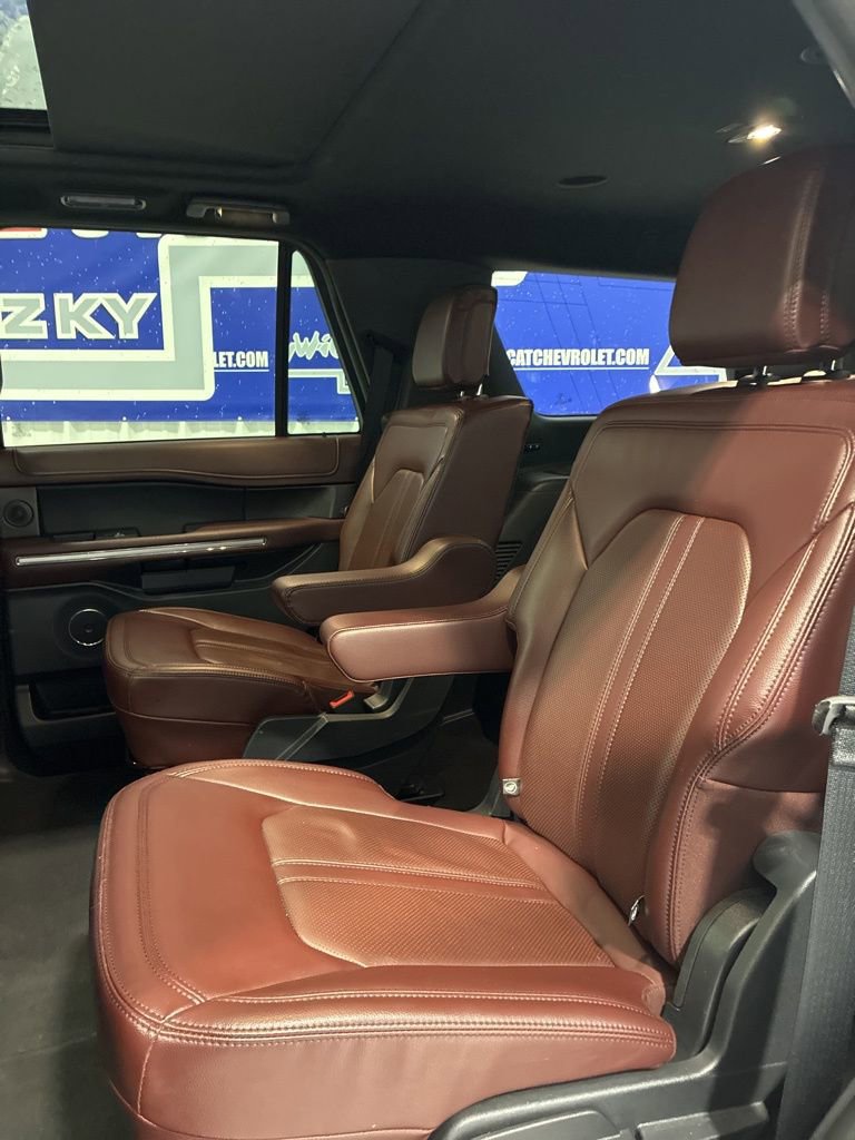 Used 2024 Ford Expedition Limited image 38