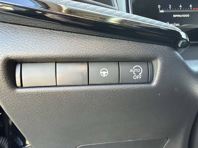 New 2027 Nissan Kicks SR FWD image 23