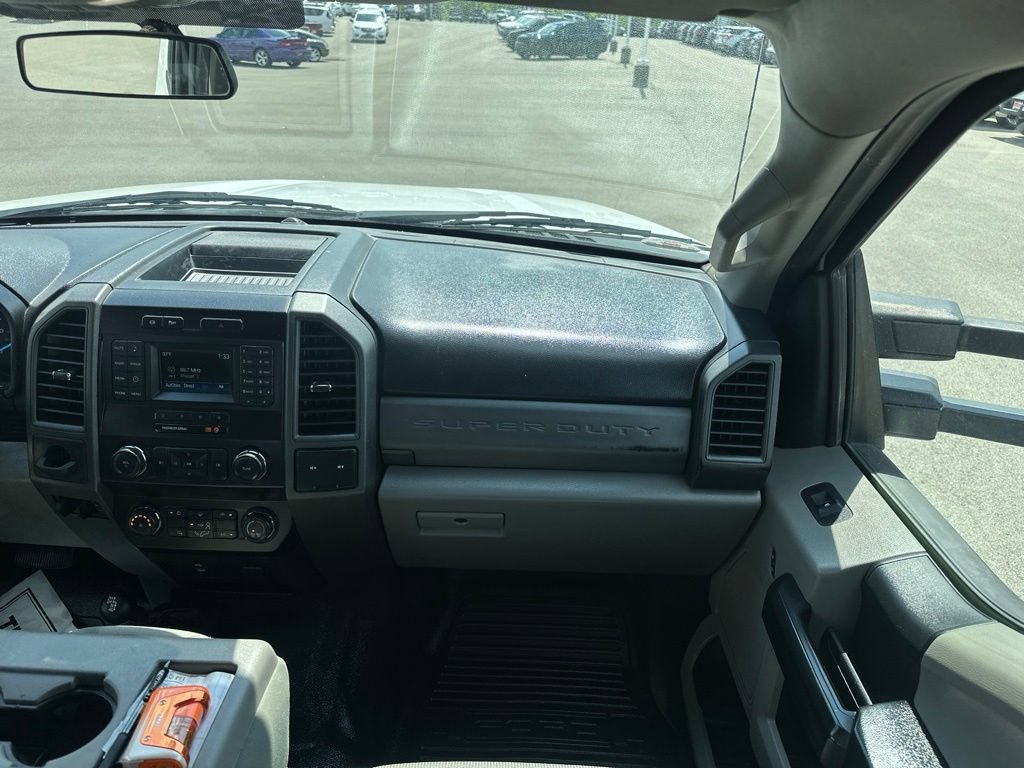 Used 2019 Ford F550 4x4 Crew Cab Super Duty w/ Power Equipment Group image 14