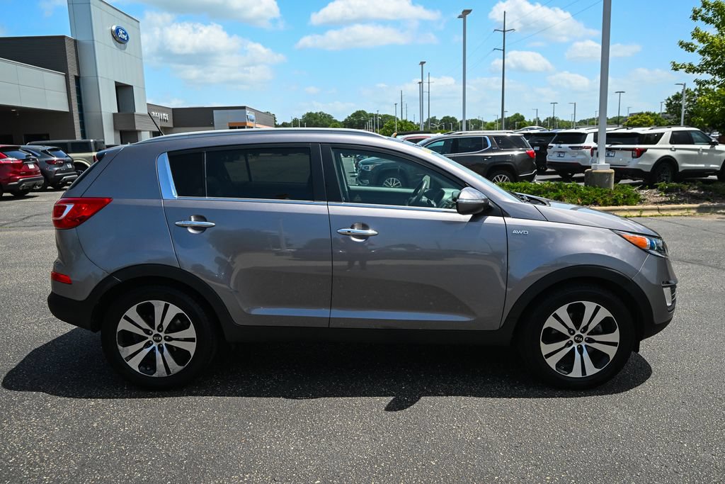 Used 2013 Kia Sportage EX w/ EX Premium Pkg AWD/4WD image 3