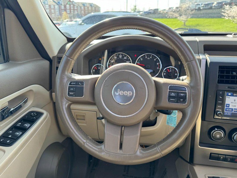 Used 2012 Jeep Liberty Sport w/ Popular Equipment Group AWD/4WD image 13
