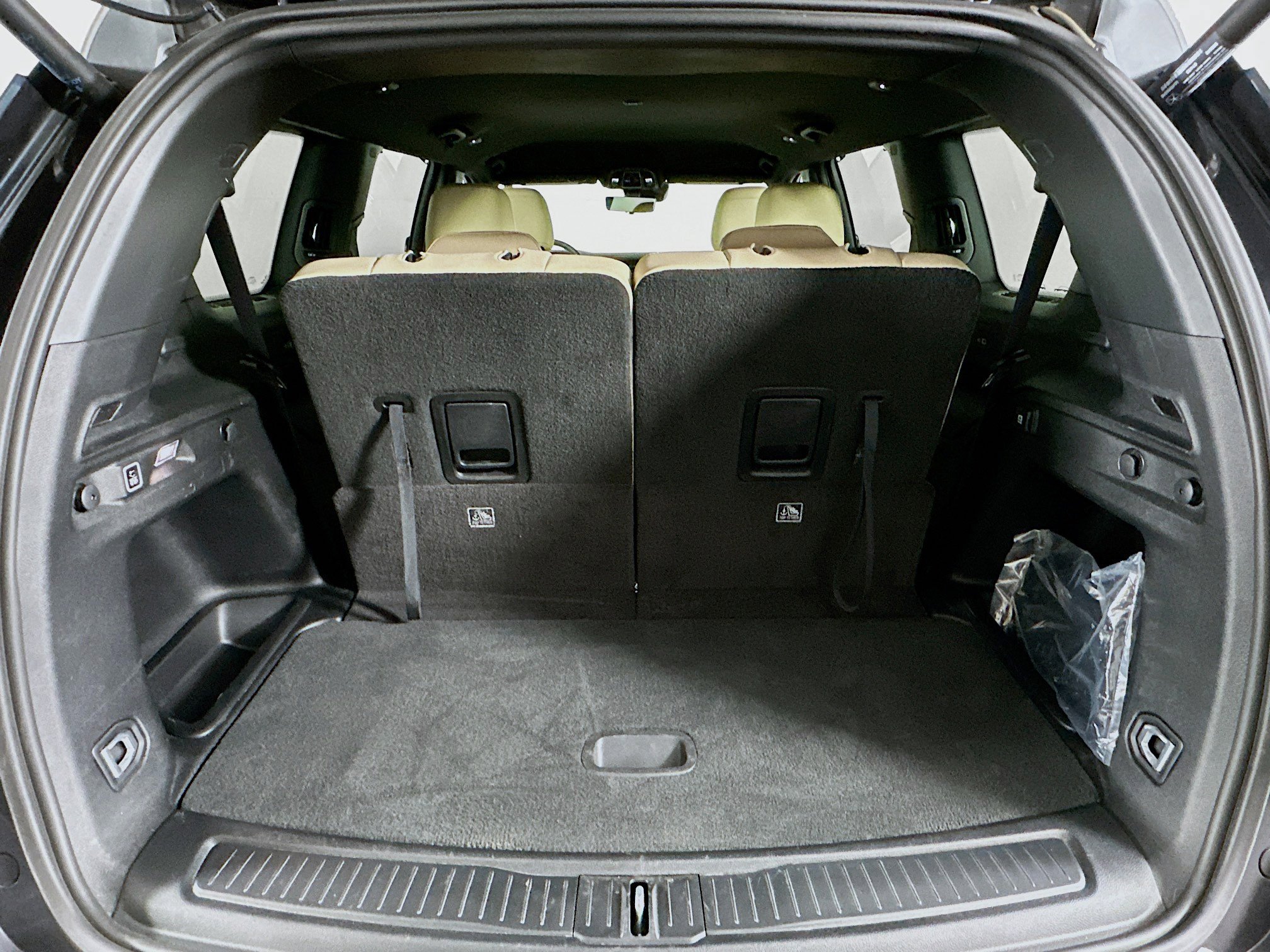 Used 2023 Jeep Grand Cherokee L Limited w/ Luxury Tech Group II image 30