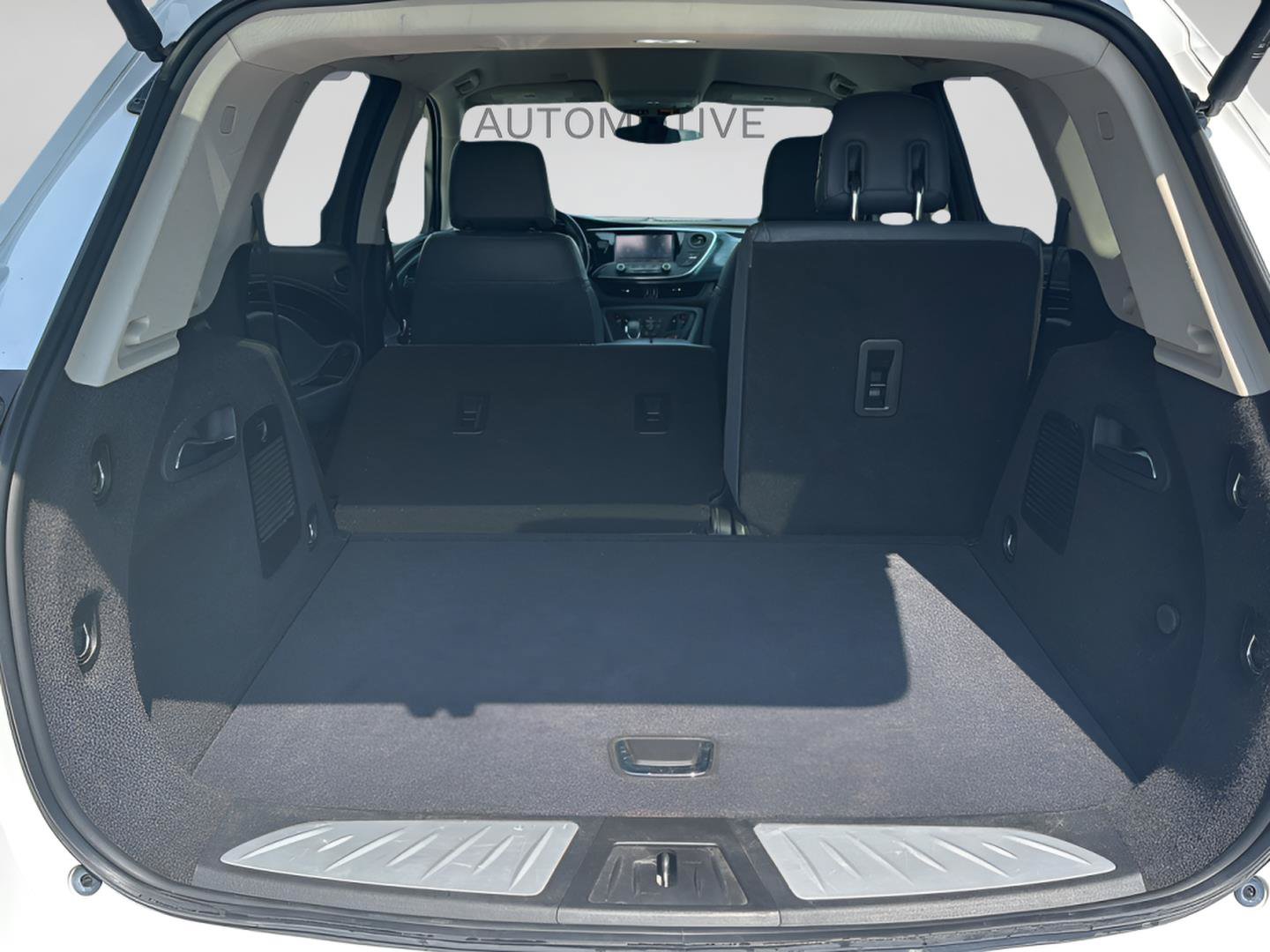 Used 2019 Buick Envision Essence FWD image 32