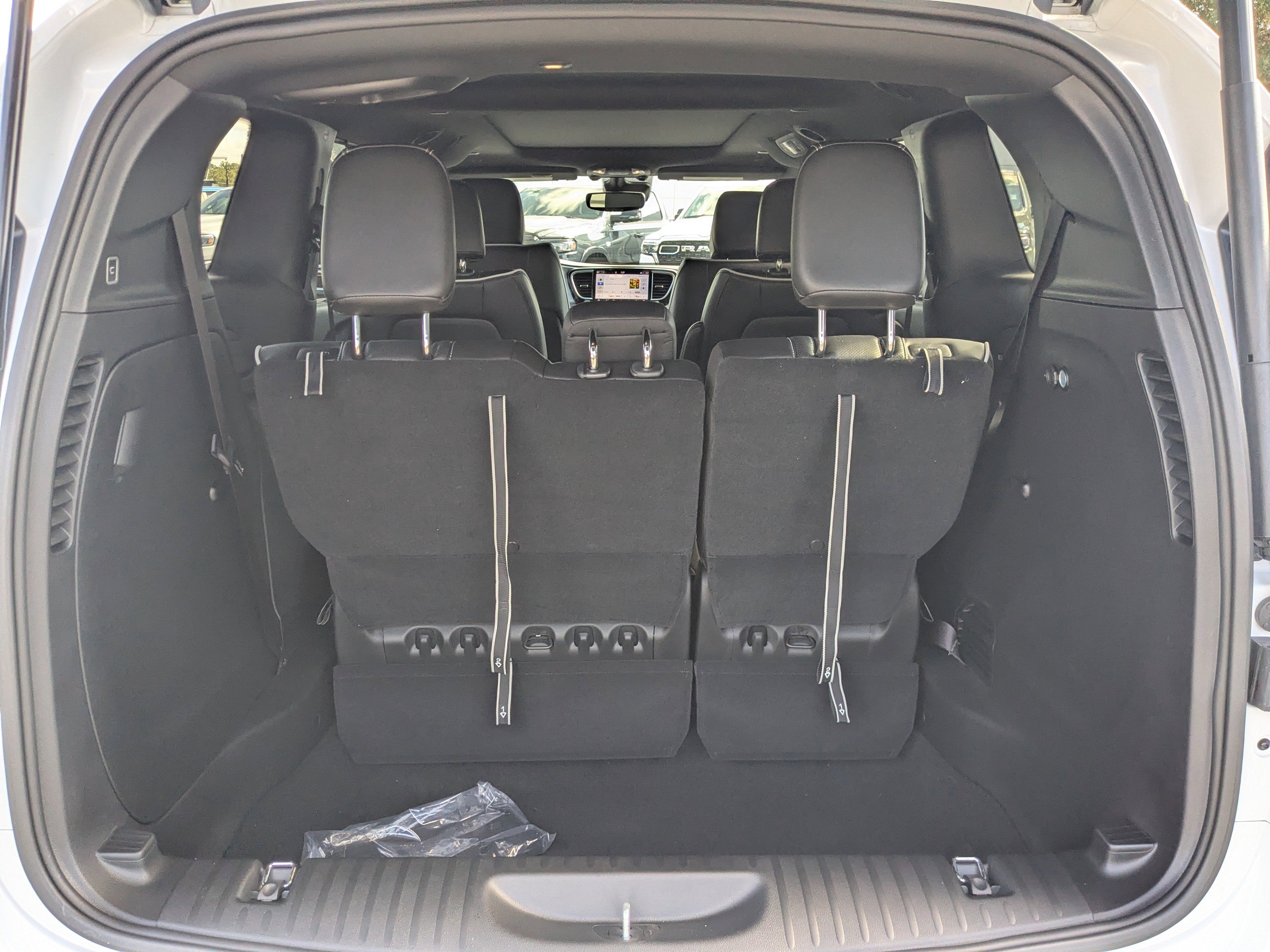 New 2026 Chrysler Pacifica Limited w/ S Appearance Package image 12