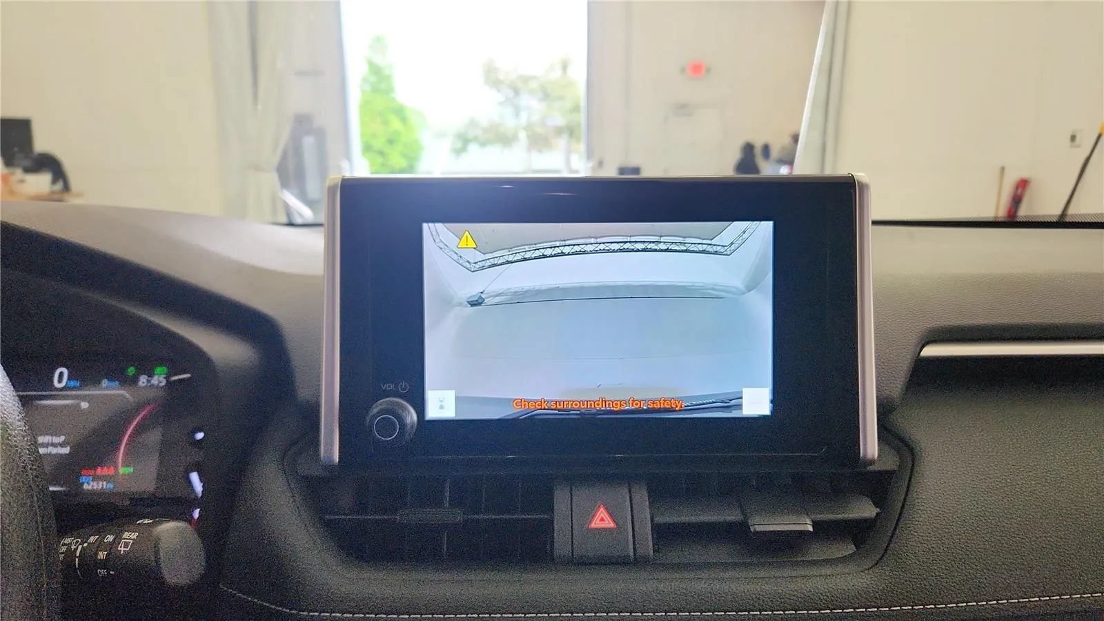 Used 2024 Toyota RAV4 XLE FWD image 26