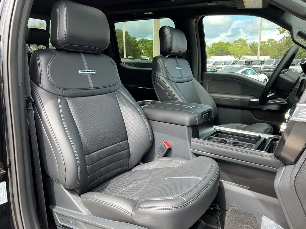 New 2027 Ford F250 Platinum w/ Tremor Off-Road Package AWD/4WD image 18