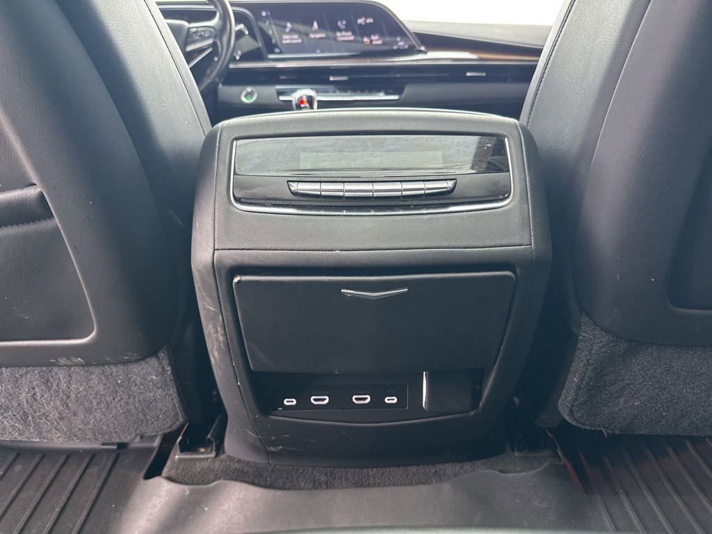 Used 2021 Cadillac Escalade ESV Premium Luxury w/ Driver Assist Tech Package image 31