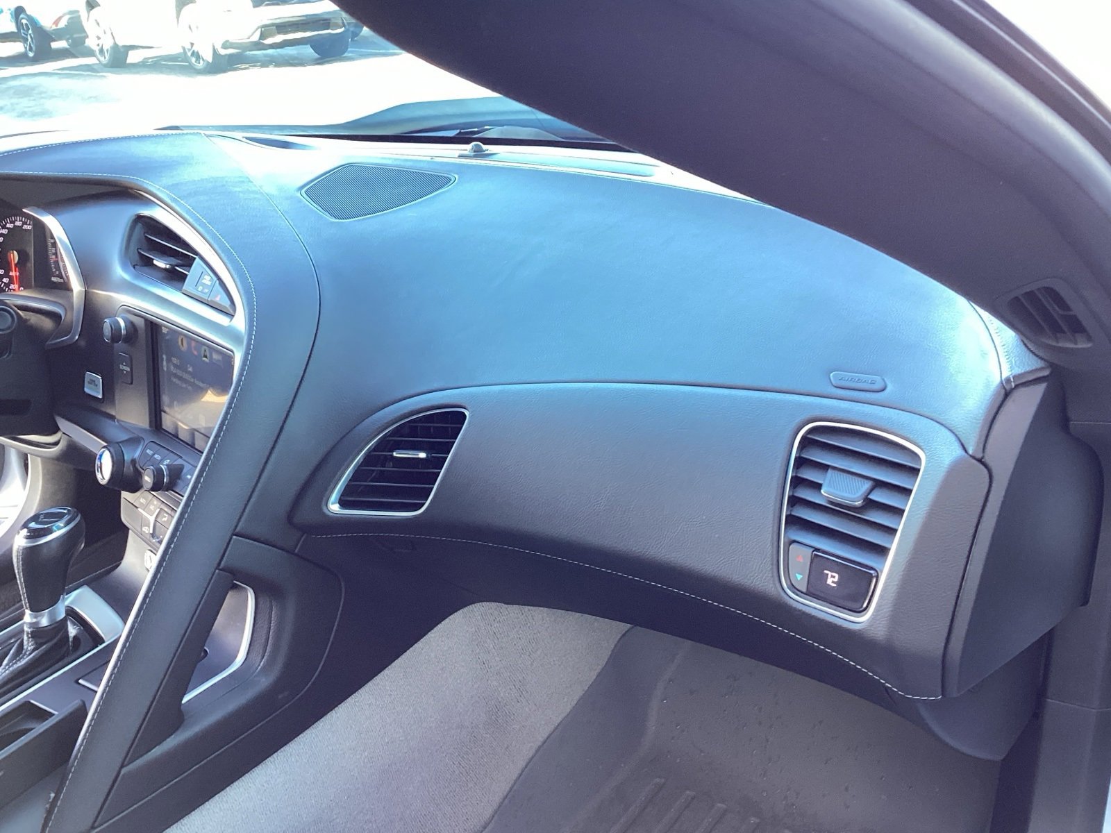 Used 2019 Chevrolet Corvette Stingray Coupe w/ Carbon Flash Badge Package image 14