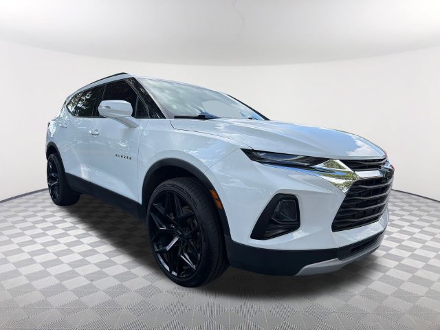 Used 2020 Chevrolet Blazer LT FWD image 3
