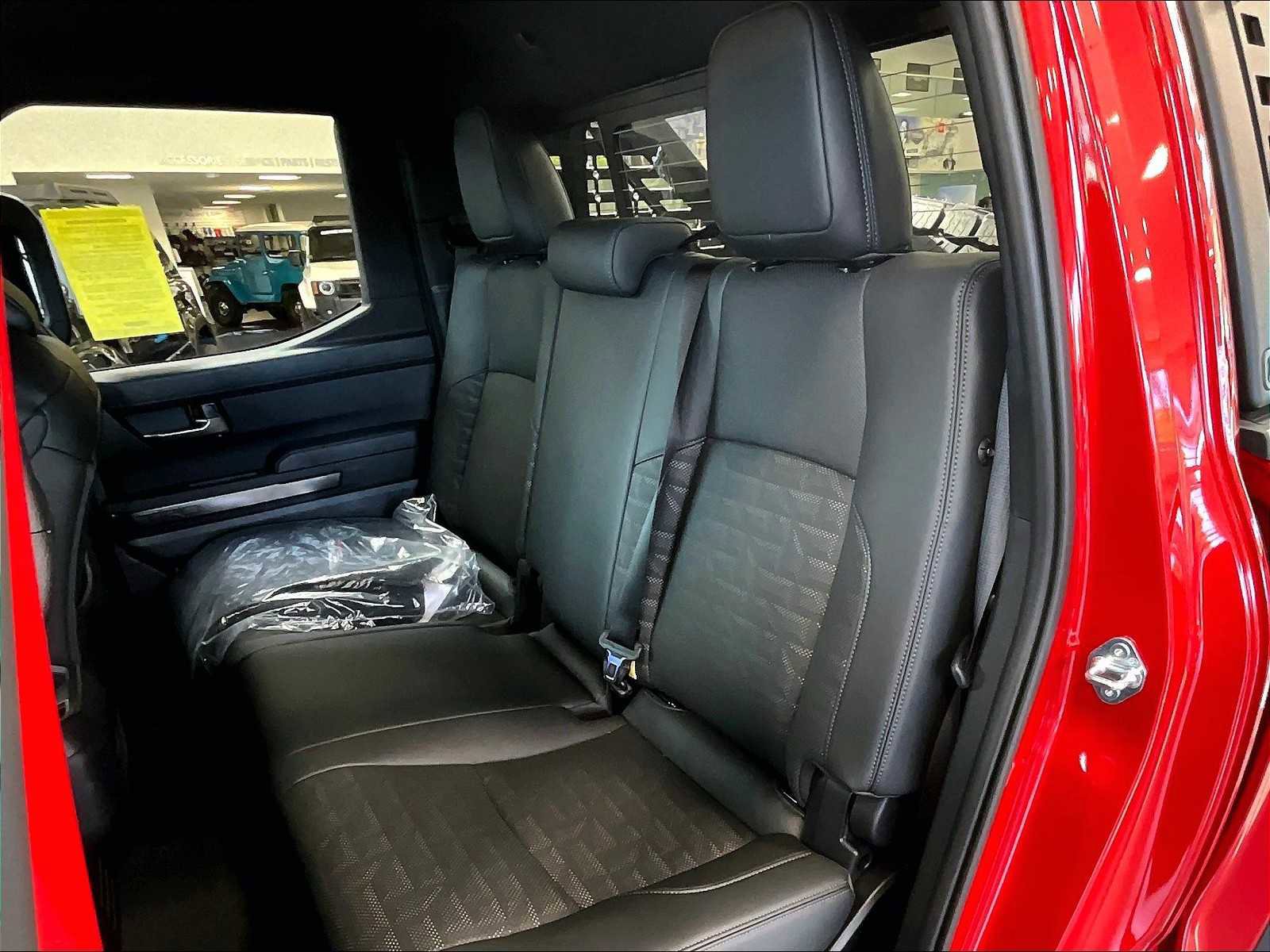 New 2025 Toyota Tacoma TRD Off-Road image 14