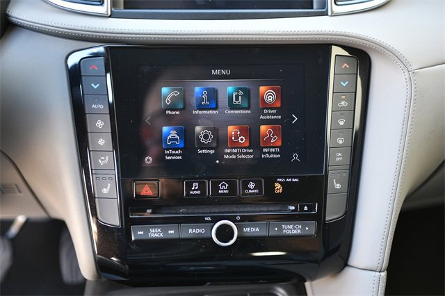 Used 2023 INFINITI QX50 Luxe image 17