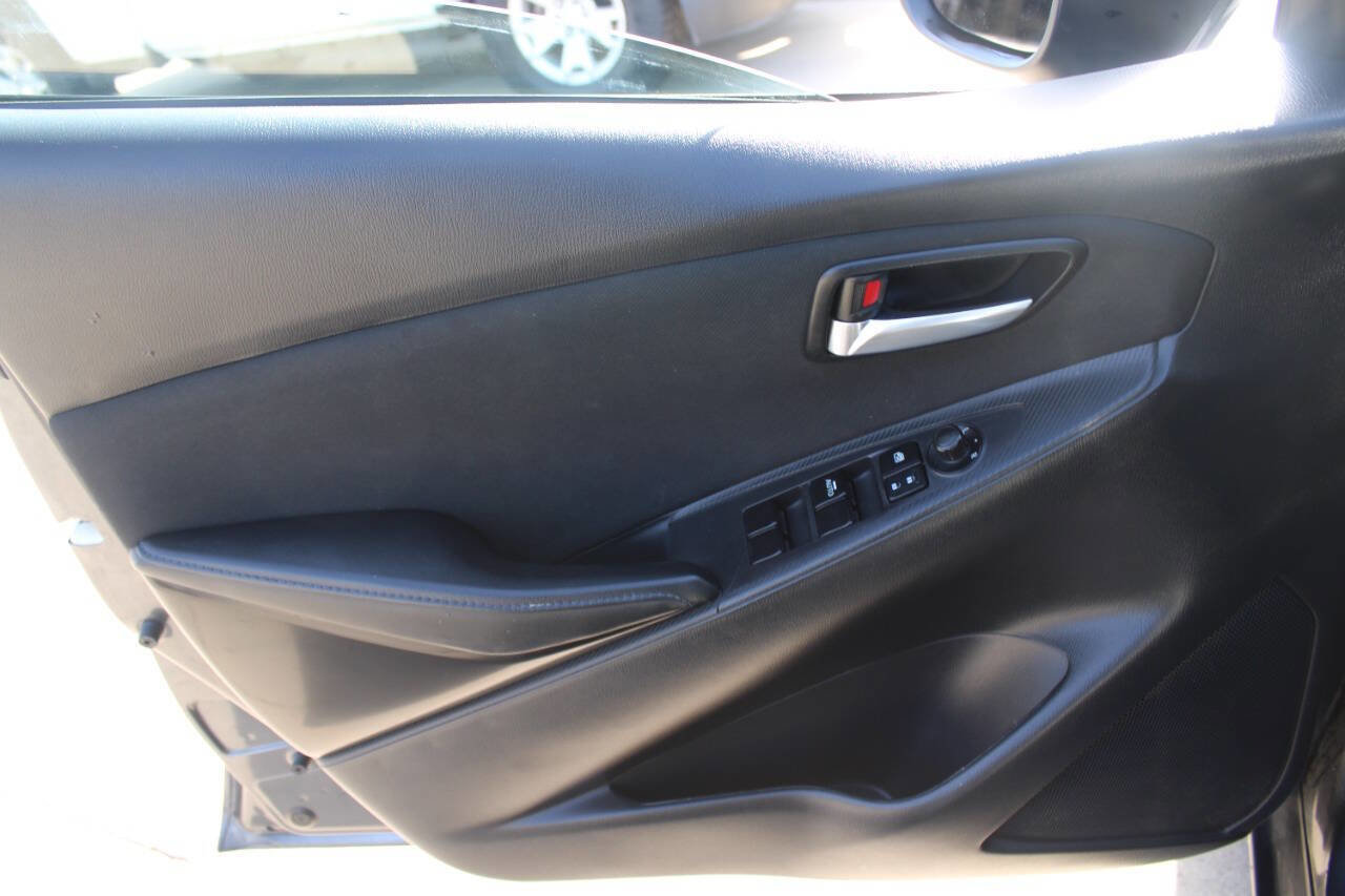 Used 2016 Scion iA FWD image 16