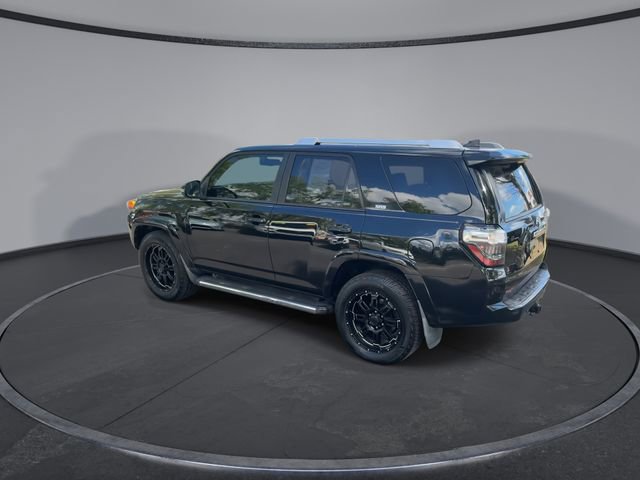 Used 2018 Toyota 4Runner SR5 Premium image 11