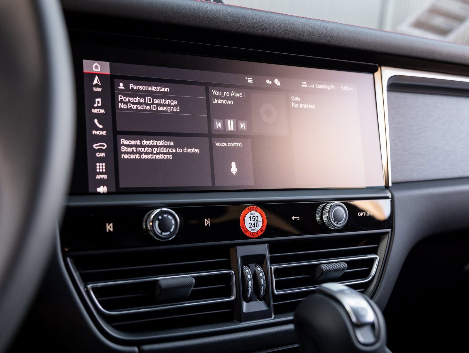 New 2026 Porsche Macan GTS image 25