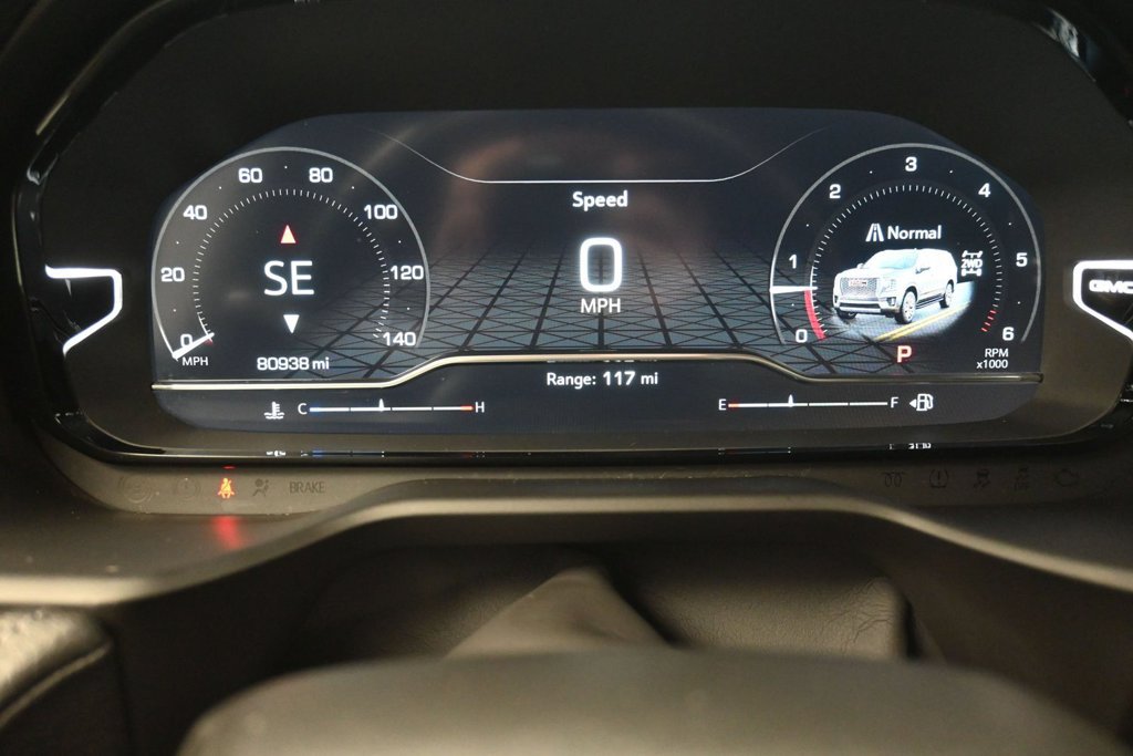 Used 2023 GMC Yukon Denali AWD/4WD image 10