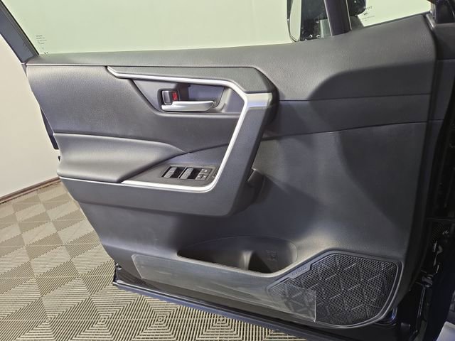 New 2025 Toyota RAV4 XLE image 29