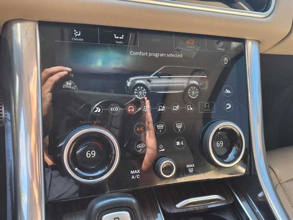 Used 2019 Land Rover Range Rover Sport Supercharged image 16