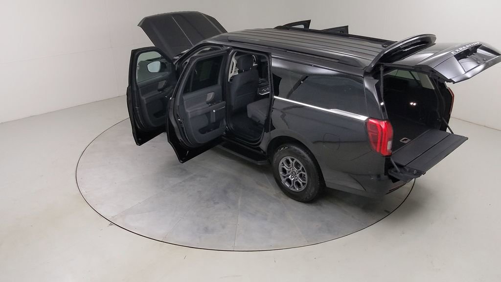 Certified 2025 Ford Expedition Max Active image 52