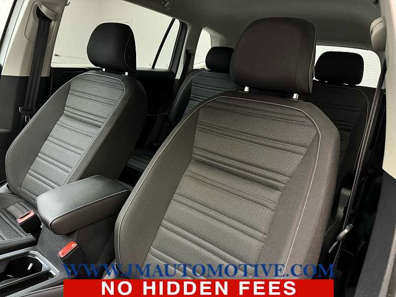 Used 2024 Volkswagen Tiguan S image 13