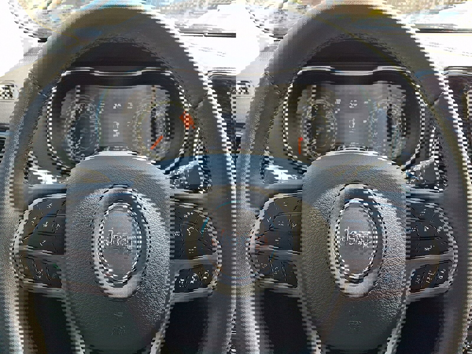 Used 2021 Jeep Cherokee Limited w/ Elite Package image 19