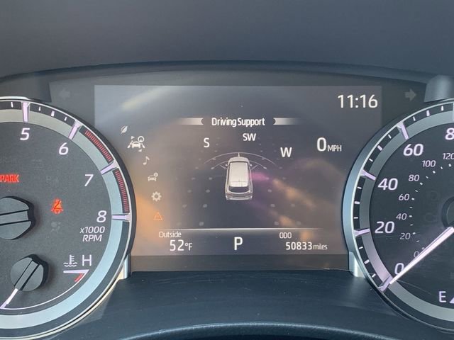 Used 2023 Toyota Highlander XLE image 20