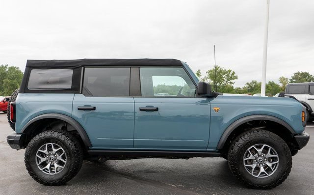Used 2023 Ford Bronco Badlands AWD/4WD image 5
