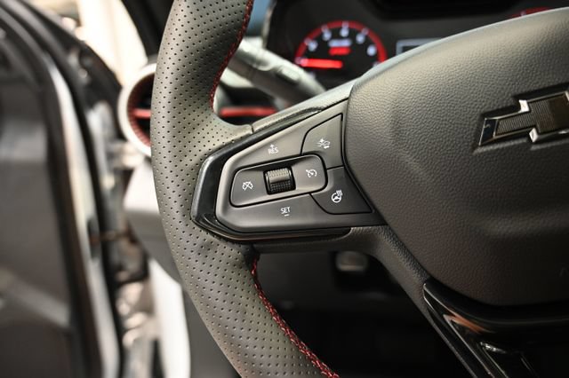 New 2026 Chevrolet Trax RS w/ Sunroof Package FWD image 24